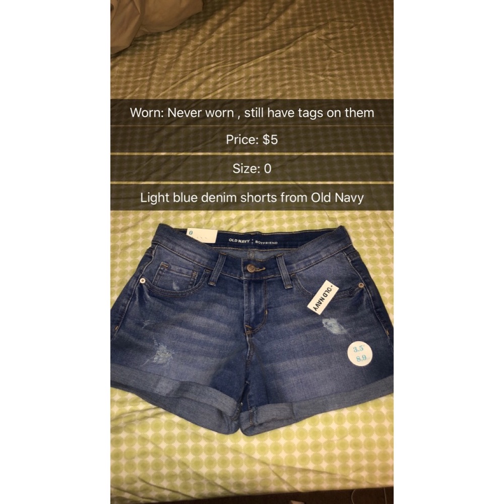 Light denim boyfriend shorts